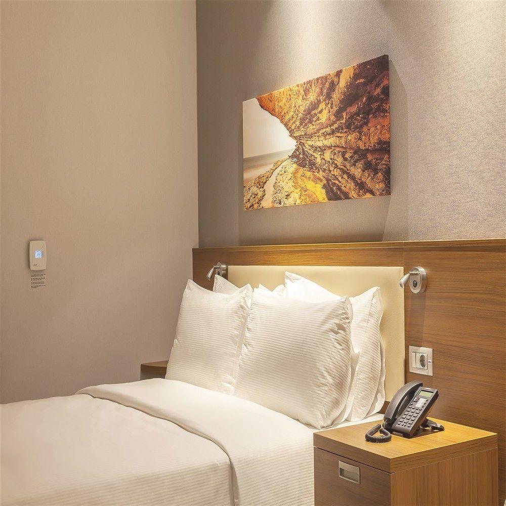Hotel Hampton By Hilton Kocaeli Symbol Esterno foto