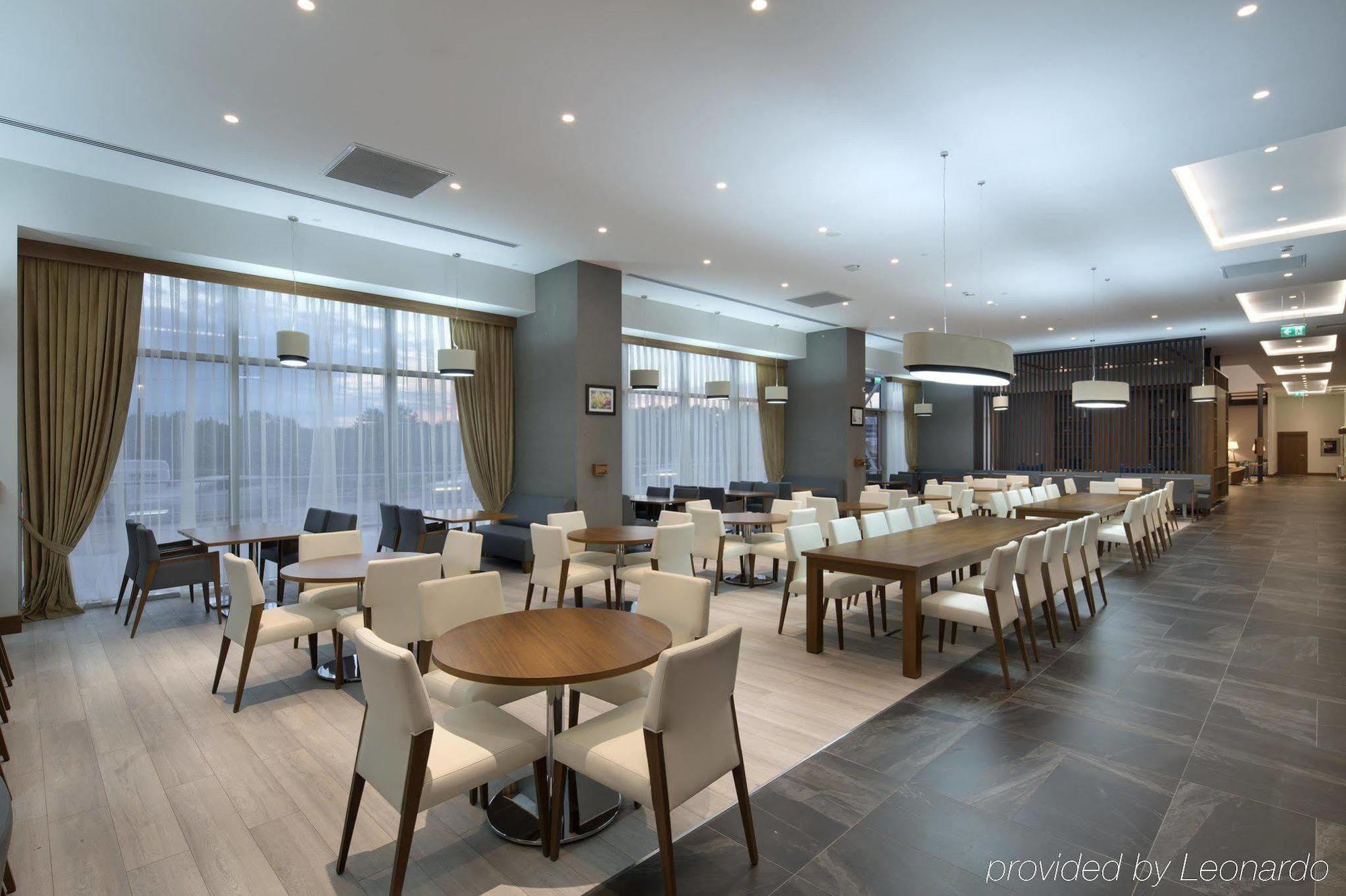 Hotel Hampton By Hilton Kocaeli Symbol Esterno foto