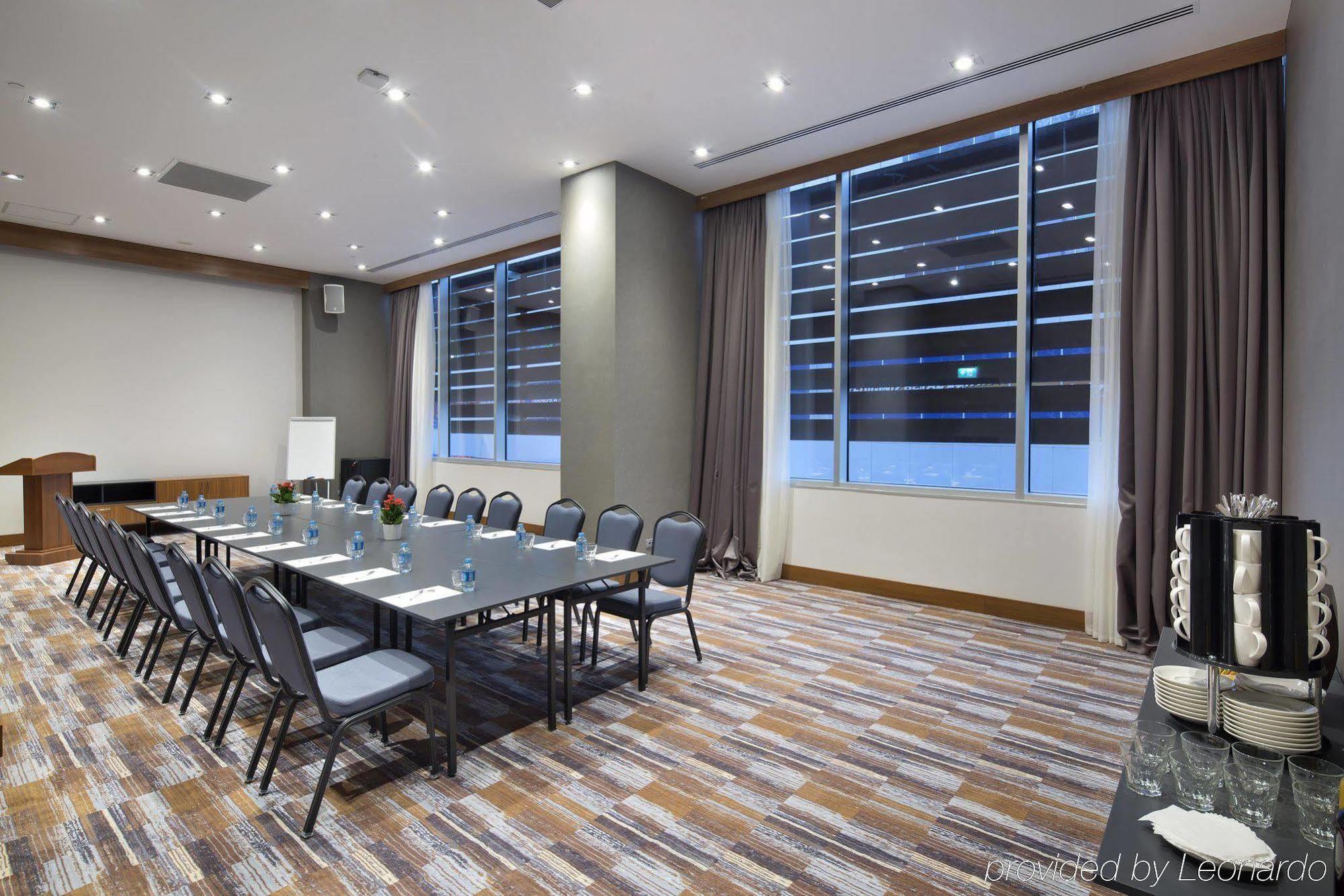 Hotel Hampton By Hilton Kocaeli Symbol Esterno foto