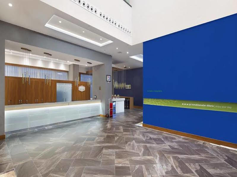 Hotel Hampton By Hilton Kocaeli Symbol Esterno foto